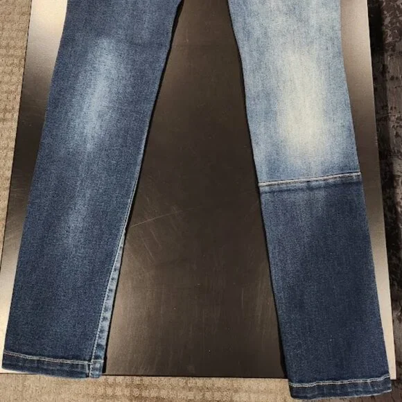 Venus Patchwork Distressed Skinny Jeans - Size 2 | Edgy & Trendy - Picture 7 of 7